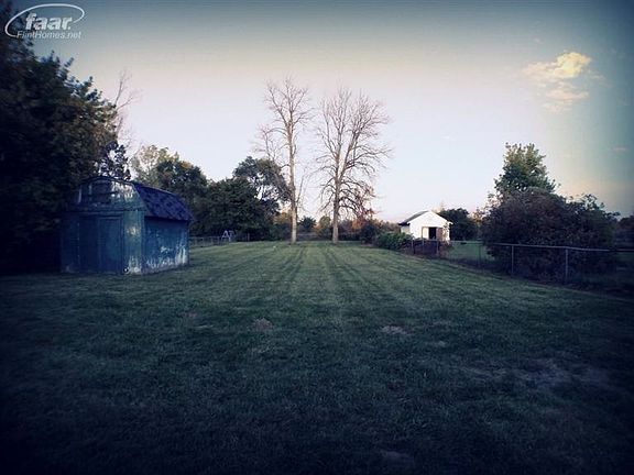 2nd image of 3347 Ellis Park Dr