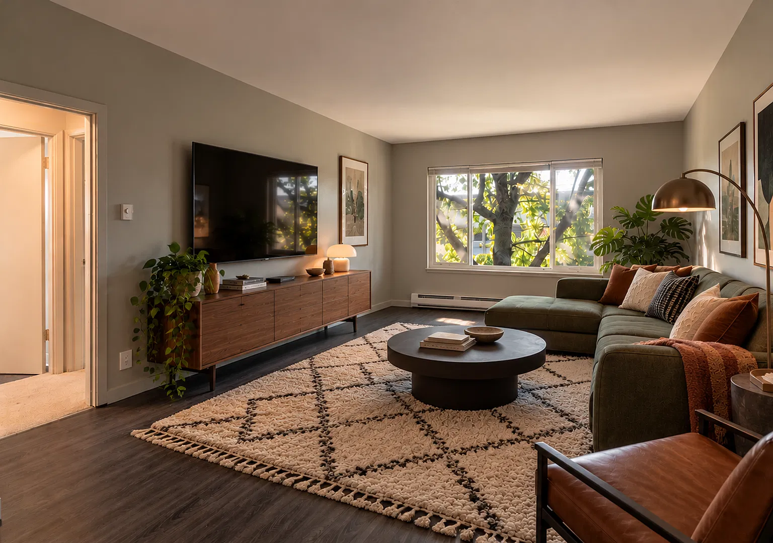 Sylvan Court — Photo 1