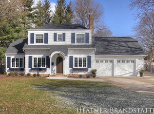 2415 Elmwood Dr SE, East Grand Rapids, MI