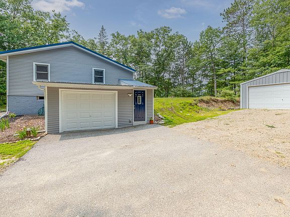 2nd image of 16105 Pretty Lake Dr