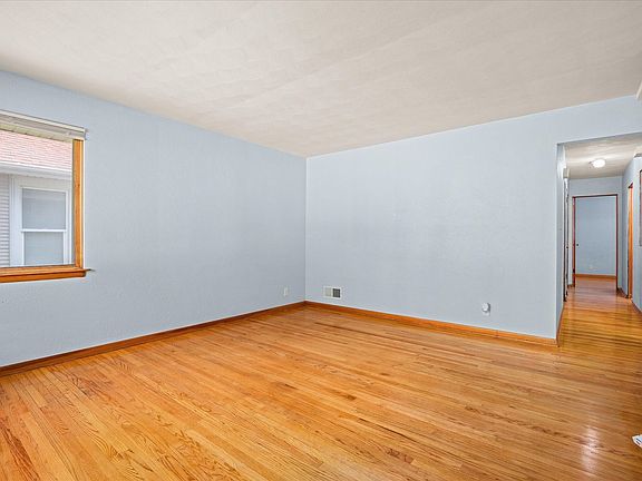 3rd image of 408 S May St