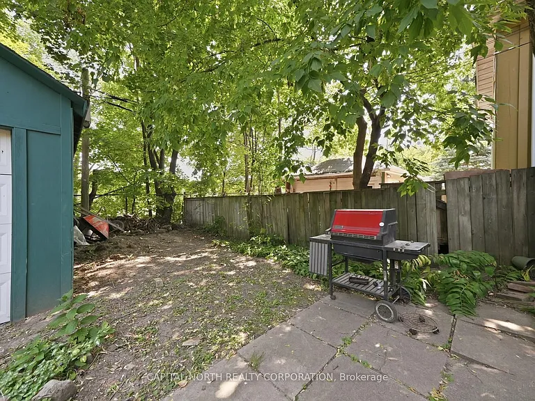 47 Robina Ave #2 — Photo 25