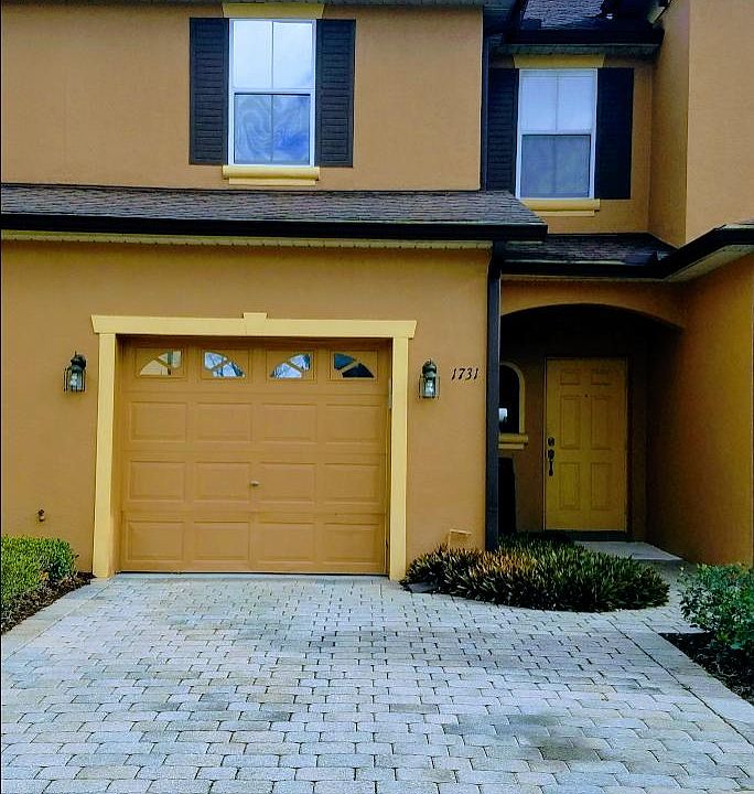 1st image of 1731 Retreat View Cir