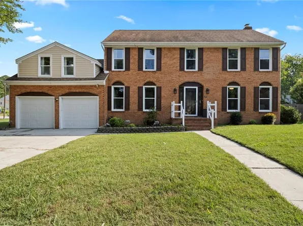 4956 Rosecroft St, Virginia Beach, VA 23464