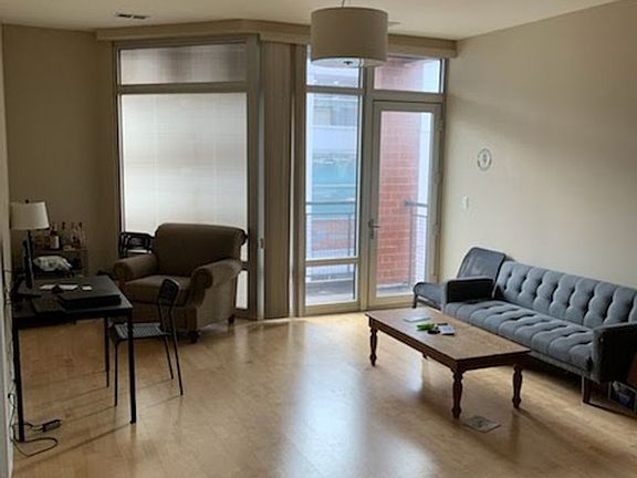 3rd image of 2666 N Halsted St #40