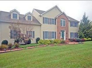 55 Clover Hill Rd, Flemington, NJ 08822