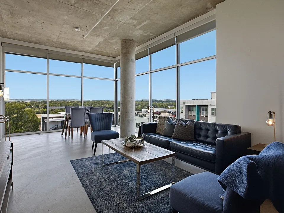 2115 Yeaman Pl #636
