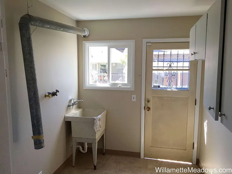 2770 Nola Ave SE — Photo 27