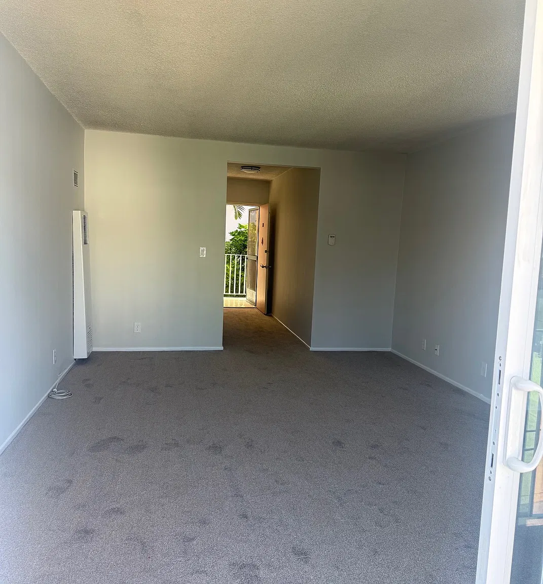 2 bed, $3,400 — Photo 4