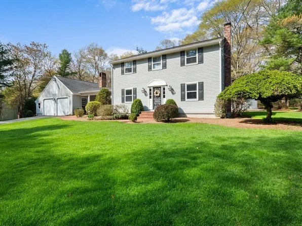 274 Massapoag Ave, North Easton, MA 02356