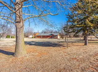 2302 Squirrel Rd, Tuttle, OK 73089