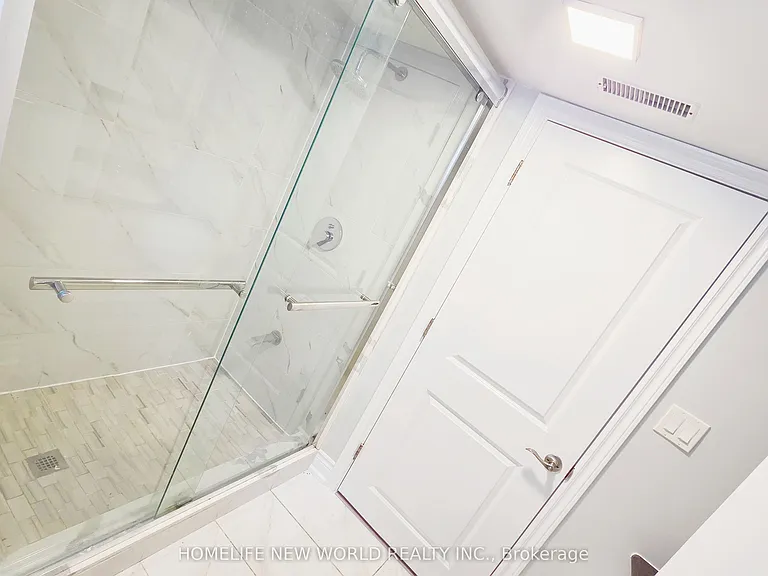 531 Ritson Rd N #1 — Photo 19