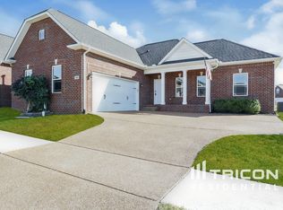 100 Cottage Trce, White House, TN 37188