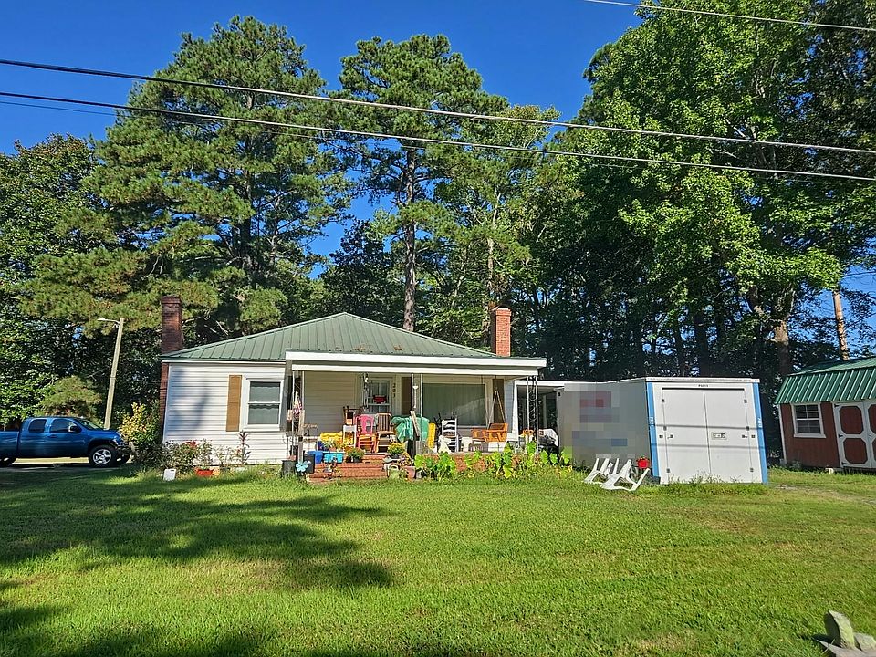 1st image of 203 N Pine St