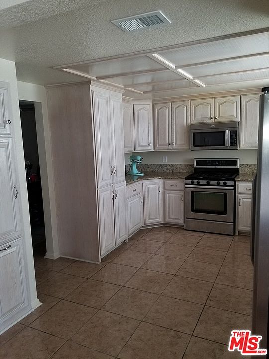 2nd image of 1244 Camran Ave