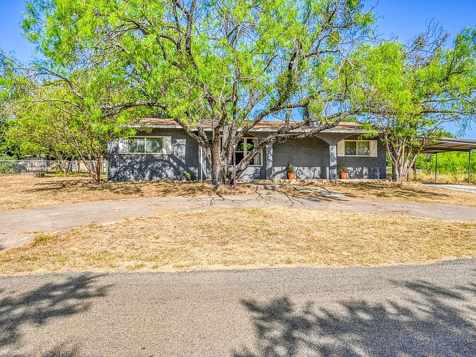 1st image of 720 Birch Lane