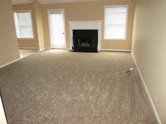 2nd image of 1240 Dalmally Dr