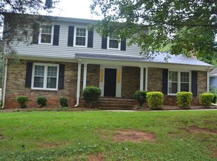 5426 Green Moss Ln, Charlotte, NC 28208