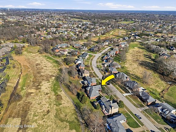 4th image of 10215 Glenmary Farm Dr