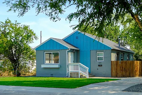 4213 W Clark St Photo 1