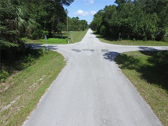 4th image of 12569 W Checkerberry Dr