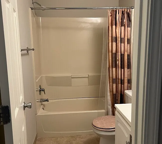 1363 Markan Dr NE #B — Photo 6