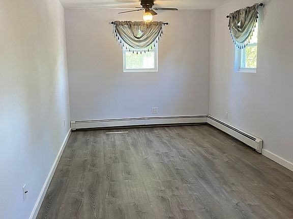 4th image of 16-50 Francis Lewis Blvd #2