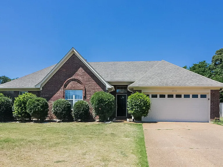 6178 Morgan Manor Dr E — Photo 1