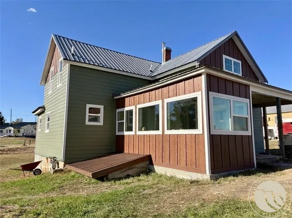 311 A Ave NW, Harlowton, MT 59036
