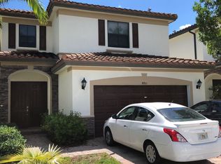 8861 W 34th Ct, Hialeah, FL 33018