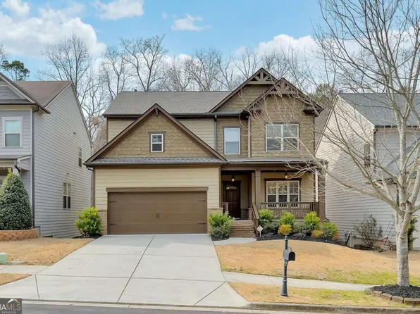 5016 Maplecliff Dr, Sugar Hill, GA 30518