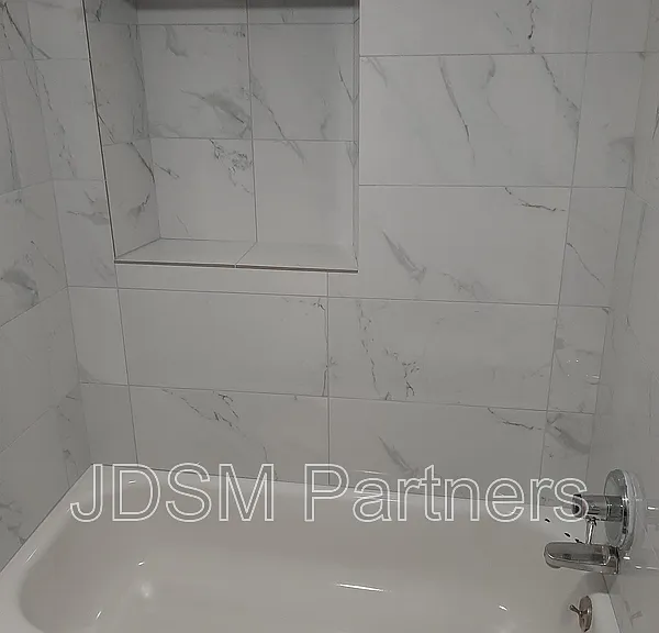 1570 Detroit St #1 — Photo 6