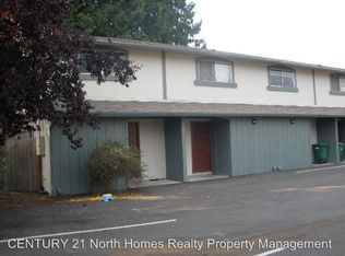 3000 NE 7th St APT 4, Renton, WA 98056