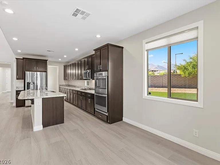 12210 Monument Hill Ave — Photo 11