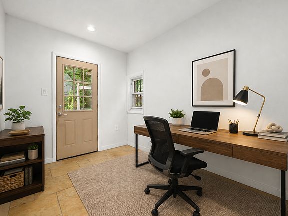 4th image of 158 Hancock St APT 1