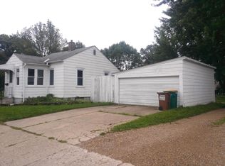 1214 Sheridan St, Albert Lea, MN 56007