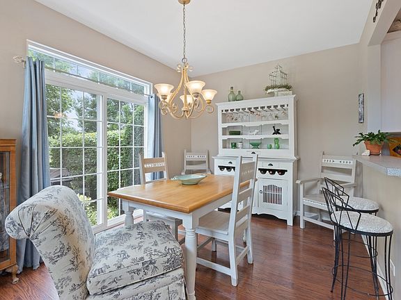 5th image of 2160 Braeburn Dr Unit A