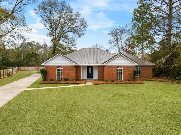 155 Querecho Ln, Albany, GA 31707