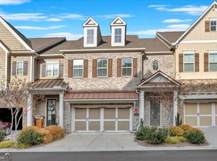 1010 Bergeron Pl, Sandy Springs, GA 30328