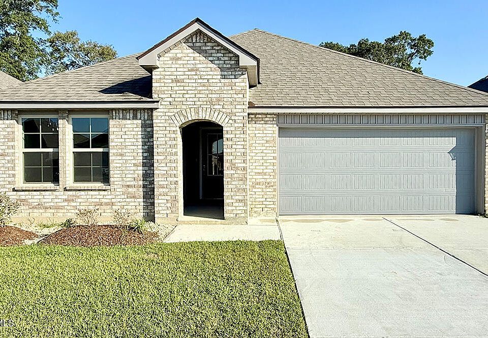 1st image of 327 White Pine Dr