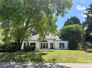 4015 Thistledown Ct, Charlotte, NC 28269