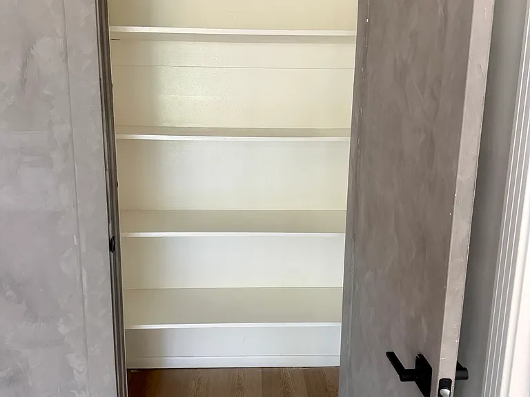 741 Valley View Ave — Photo 10