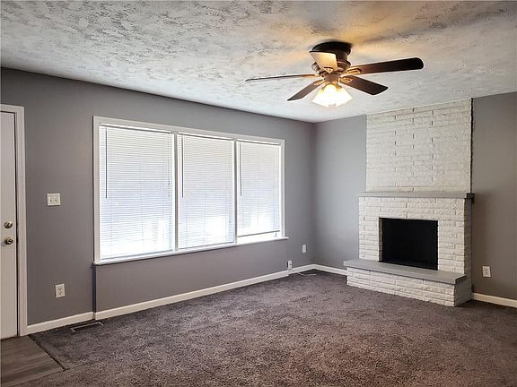 3rd image of 3418 N Wellington Ave