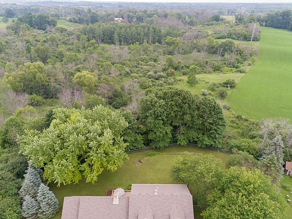 5th image of 6671 Larkspur Ln