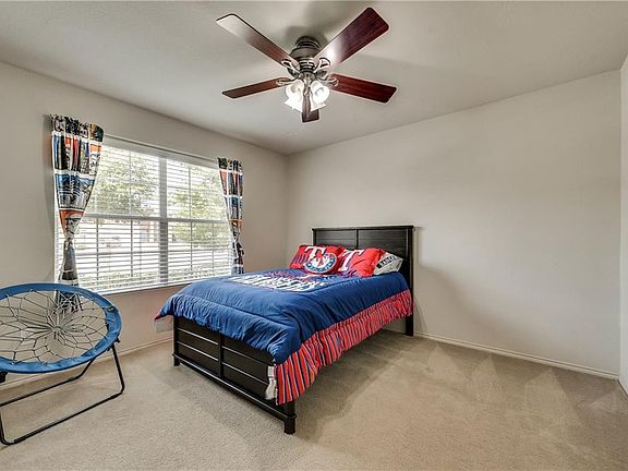 4th image of 8413 Star Thistle Dr
