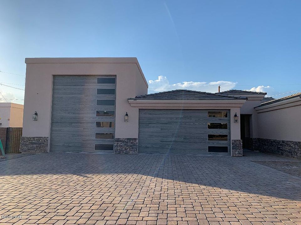 1st image of 2829 Edgewood Dr
