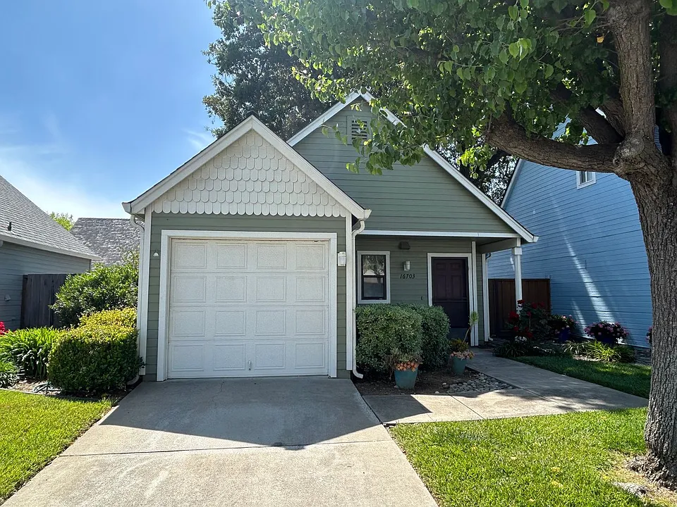16703 Audrey Dr