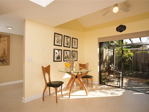 3rd image of 2031 Wildwood Lane #2031