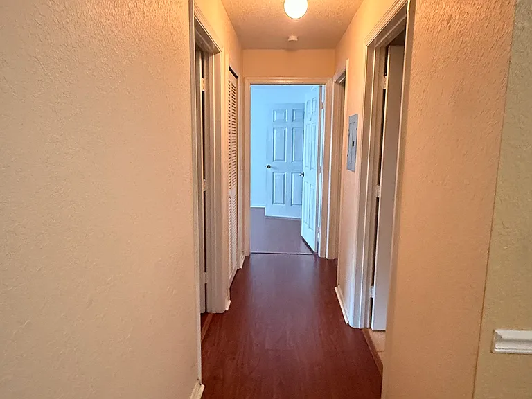 16381 Enclave Village Dr — Photo 10