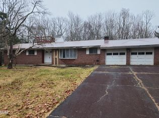 103 Black Forest Dr, Milford, PA